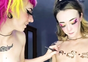Amateur young lesbian webcam
