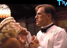 Reese Witherspoon Butt,  Underwear Scene  in Water For Elephants