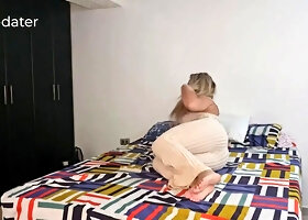 UN CHICO SE METIÓ EN MI CAMA Y ME DEJÉ FOLLAR PENSANDO QUE ERA MI NOVIO-SEX DATER