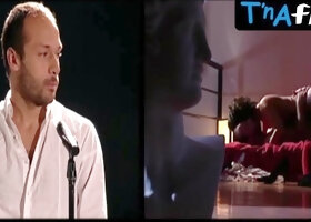 Paola Volpato Sexy Scene  in Disparejas