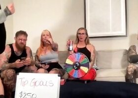 Stunning group sex babes getting cumshot